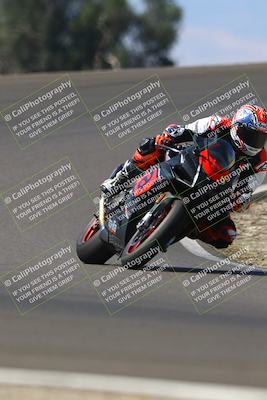 media/Sep-21-2025-TrackDaz (Sun) [[277c75b276]]/A Group/12pm (Turn 2)/